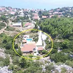 In With Sea View, Terrace, Air Conditioning, Wifi 114-1 Orebić