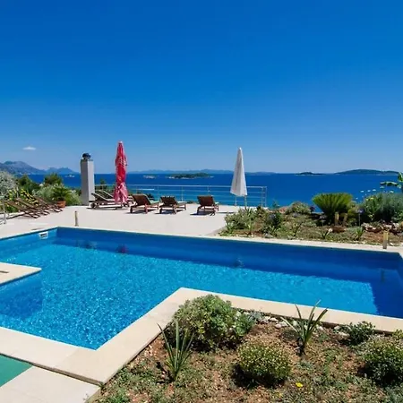 In With Sea View, Terrace, Air Conditioning, Wifi 114-1 شقة