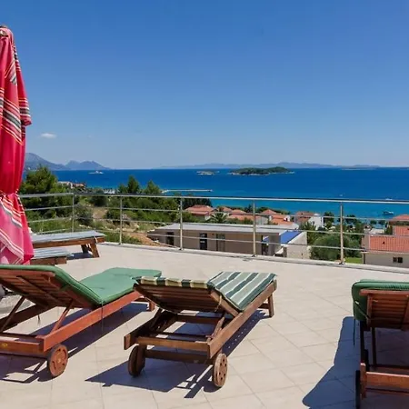 Apartment In With Sea View, Terrace, Air Conditioning, Wifi 114-1 Orebic