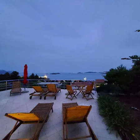 In With Sea View, Terrace, Air Conditioning, Wifi 114-1 오레비츠