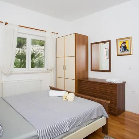 In With Sea View, Terrace, Air Conditioning, Wifi 114-1 Orebic