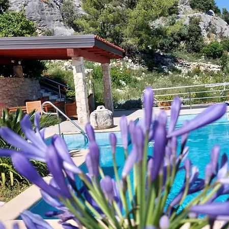 شقة In With Sea View, Terrace, Air Conditioning, Wifi 114-1