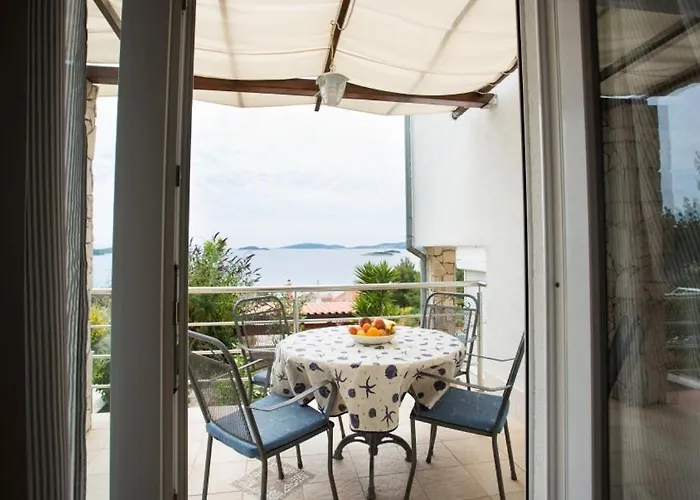 Apartman In With Sea View, Terrace, Air Conditioning, Wifi 114-1 Orebić