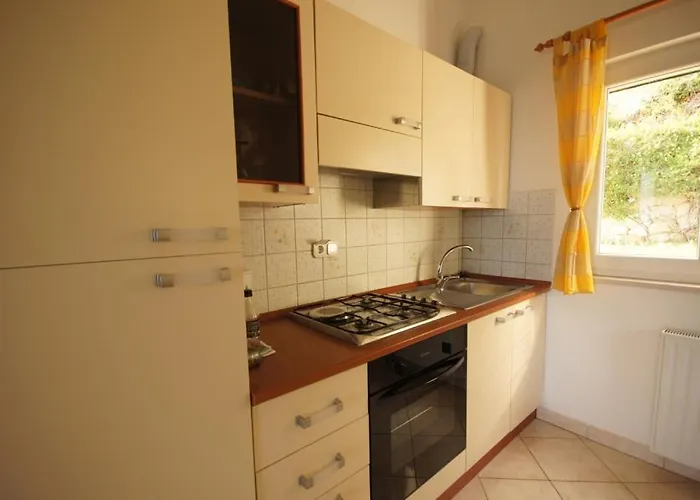 In With Sea View, Terrace, Air Conditioning, Wifi 114-1 Orebić